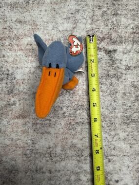 Ty Teenie Beanie Baby-"Scoop", the Pelican, #8 1995